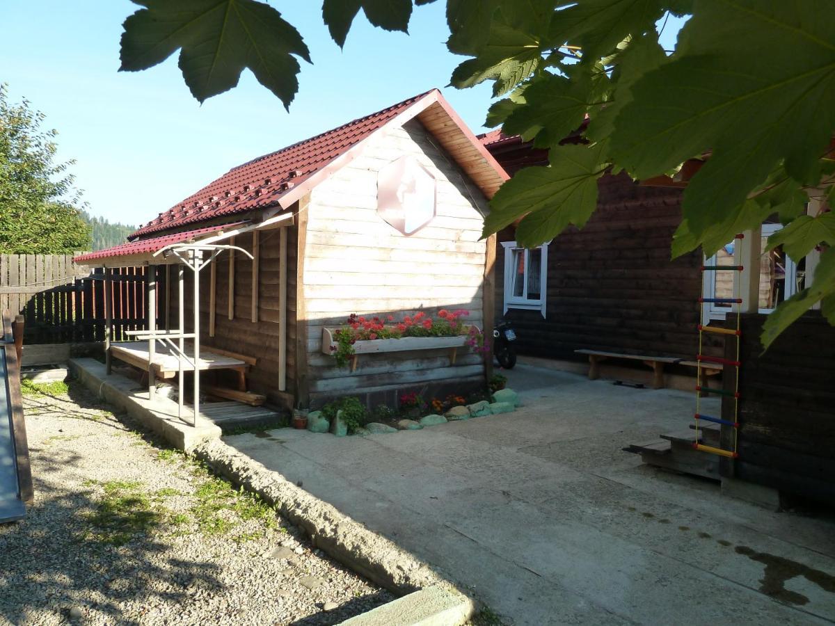 Kostel House Hotel Mykulychyn Exterior foto
